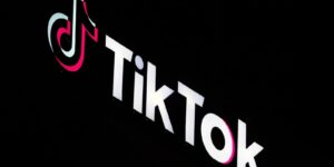 TikTok's fate arrives at Supreme Court in collision of free speech, security